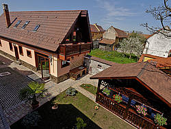 Casa de vacaciones Ambient Villa, Rumania, Brasov / Cristian