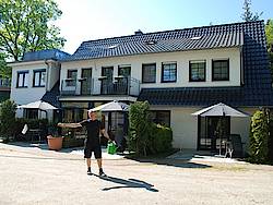 Apartamento de vacaciones rot für Verliebte, 4-Sterne, Alemania, Mecklemburgo-Pomerania Occidental, Rügen-Mar Baltico, Ostseebad Binz